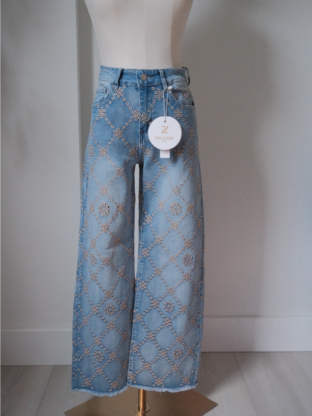 Zack & Zoey Light Blue Wide-Leg Embroidered Jeans
